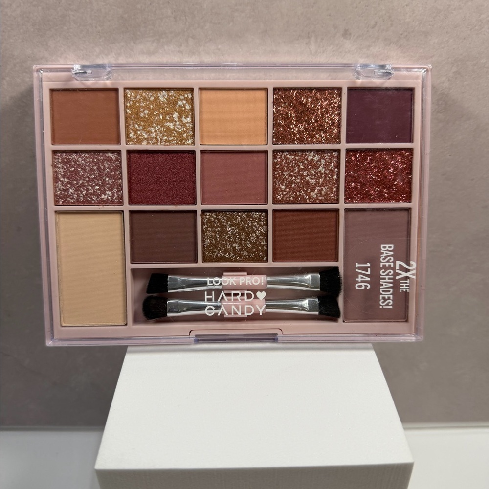 💙3/$20 Hard Candy Eyeshadow Palette - Multi-Color